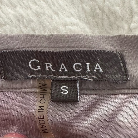 Gracia Accordion Pleated Skirt - Picture 8 of 9